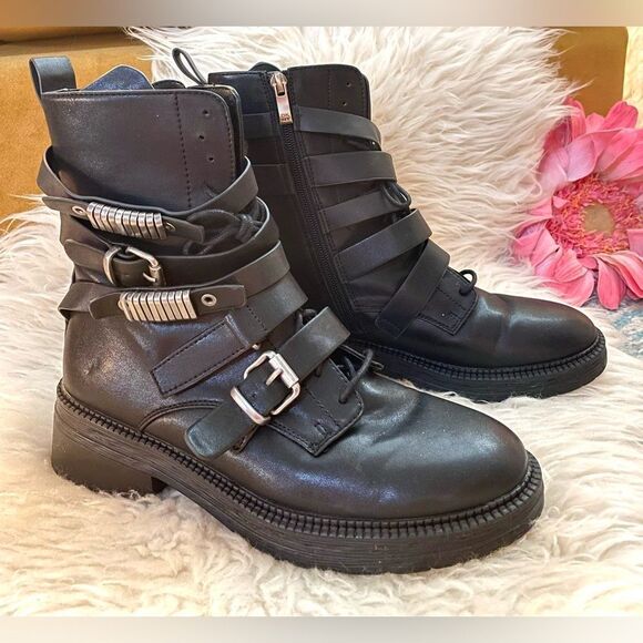 DKNY ITA Strappy Everyday Booties Black Combat Boot Silver Hardware 7.5 - Picture 3 of 11